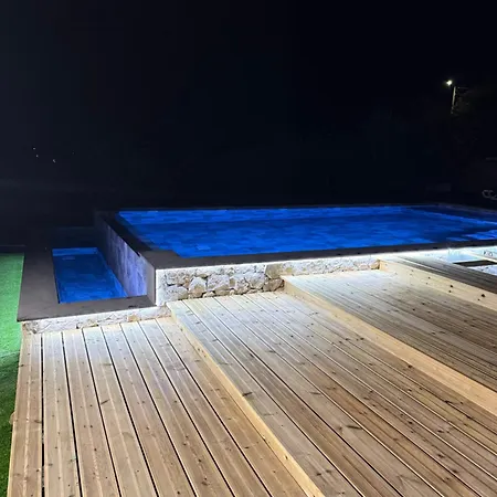 Neto Pinto - Casa De / Fins De Semana. Сasa de vacaciones *